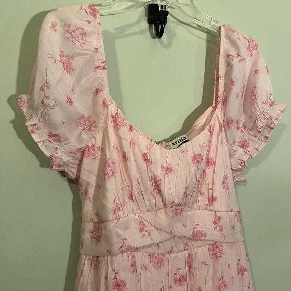 ARULA Pink Floral Puff-Sleeve Romper with Belt - Picture 5 of 9